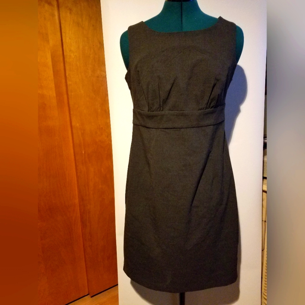 Like new Gap Dress, Size 8